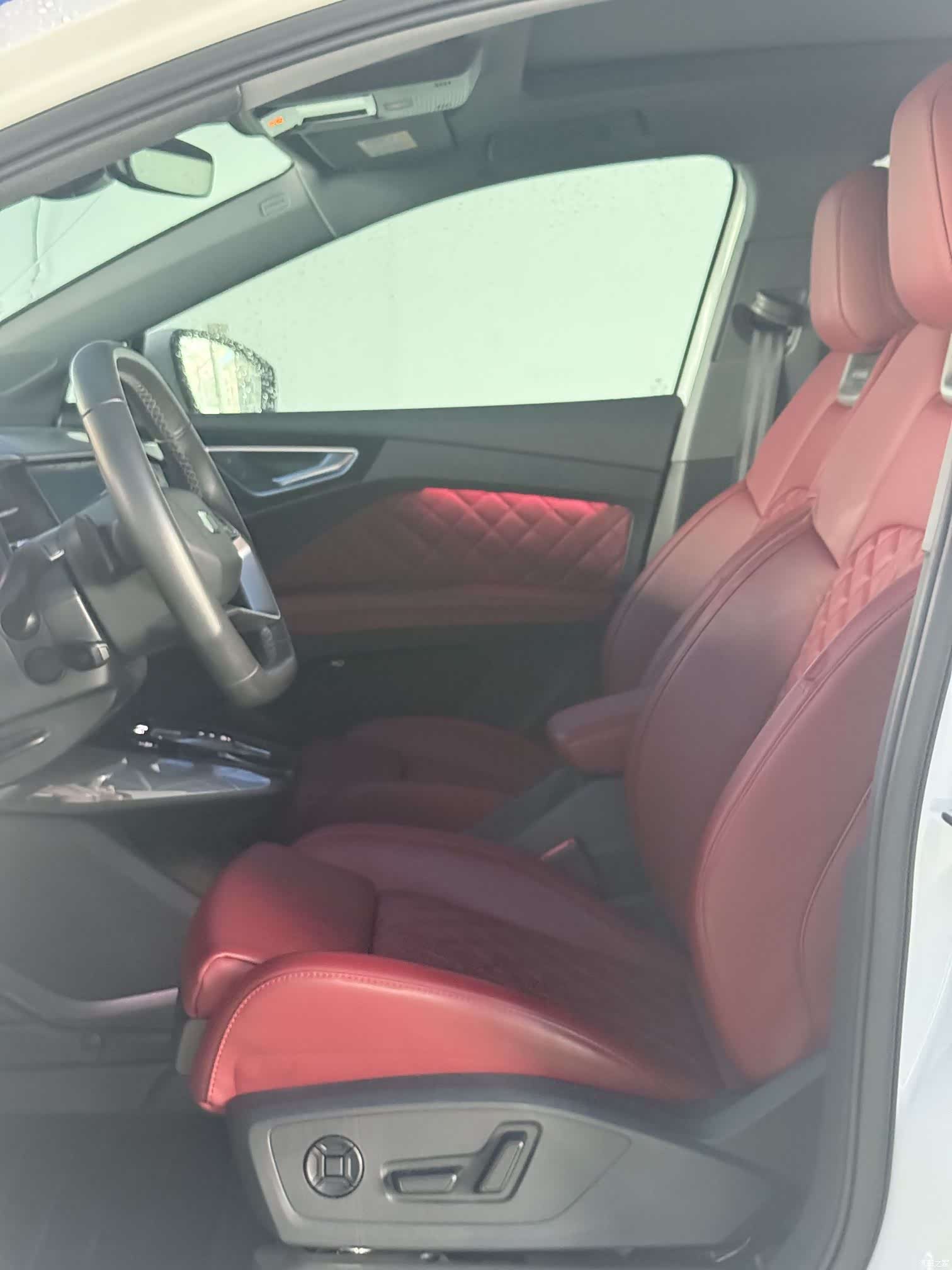 Audi Q4 e-tron, 2023 7