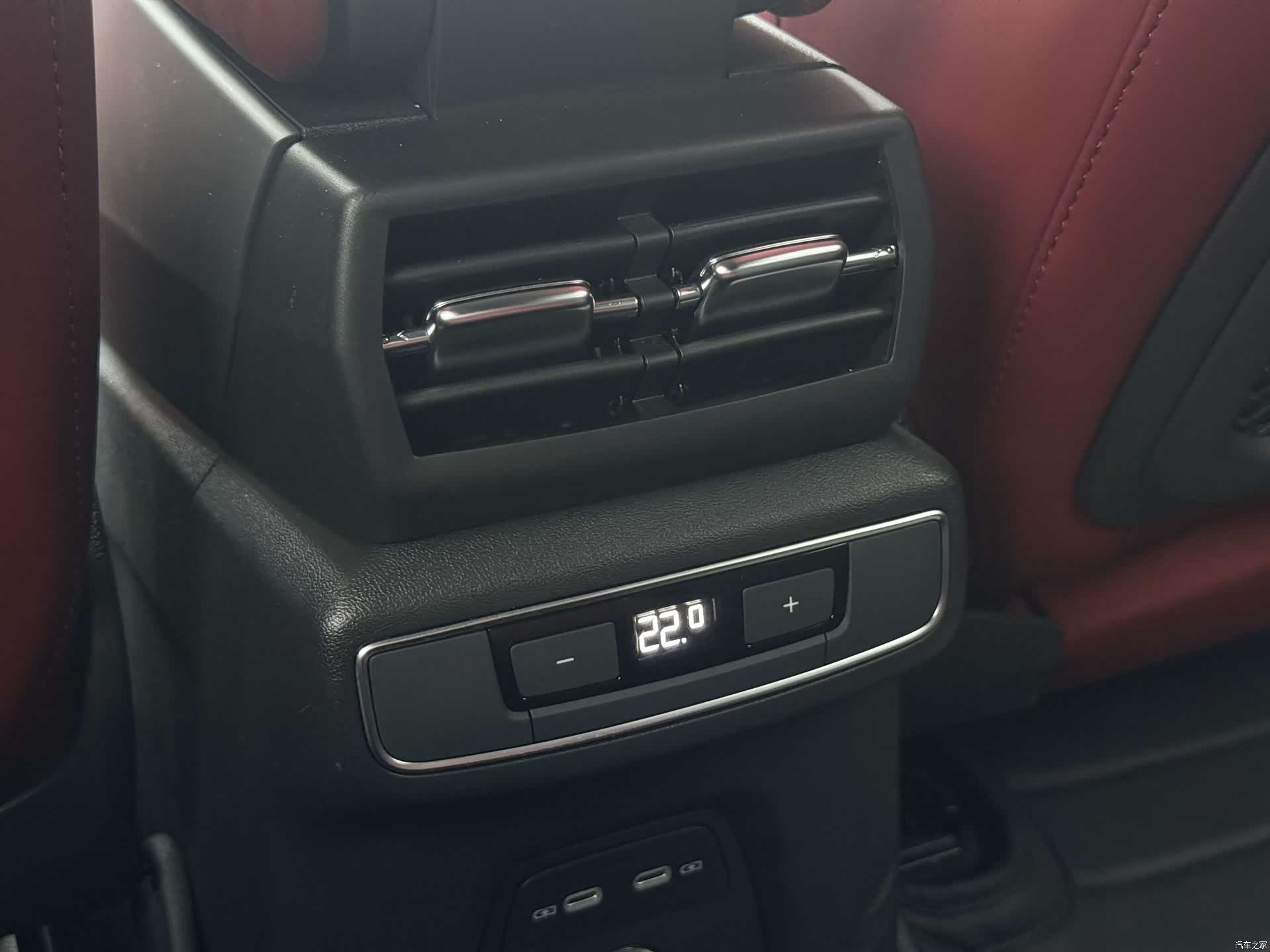 Audi Q4 e-tron, 2023 18
