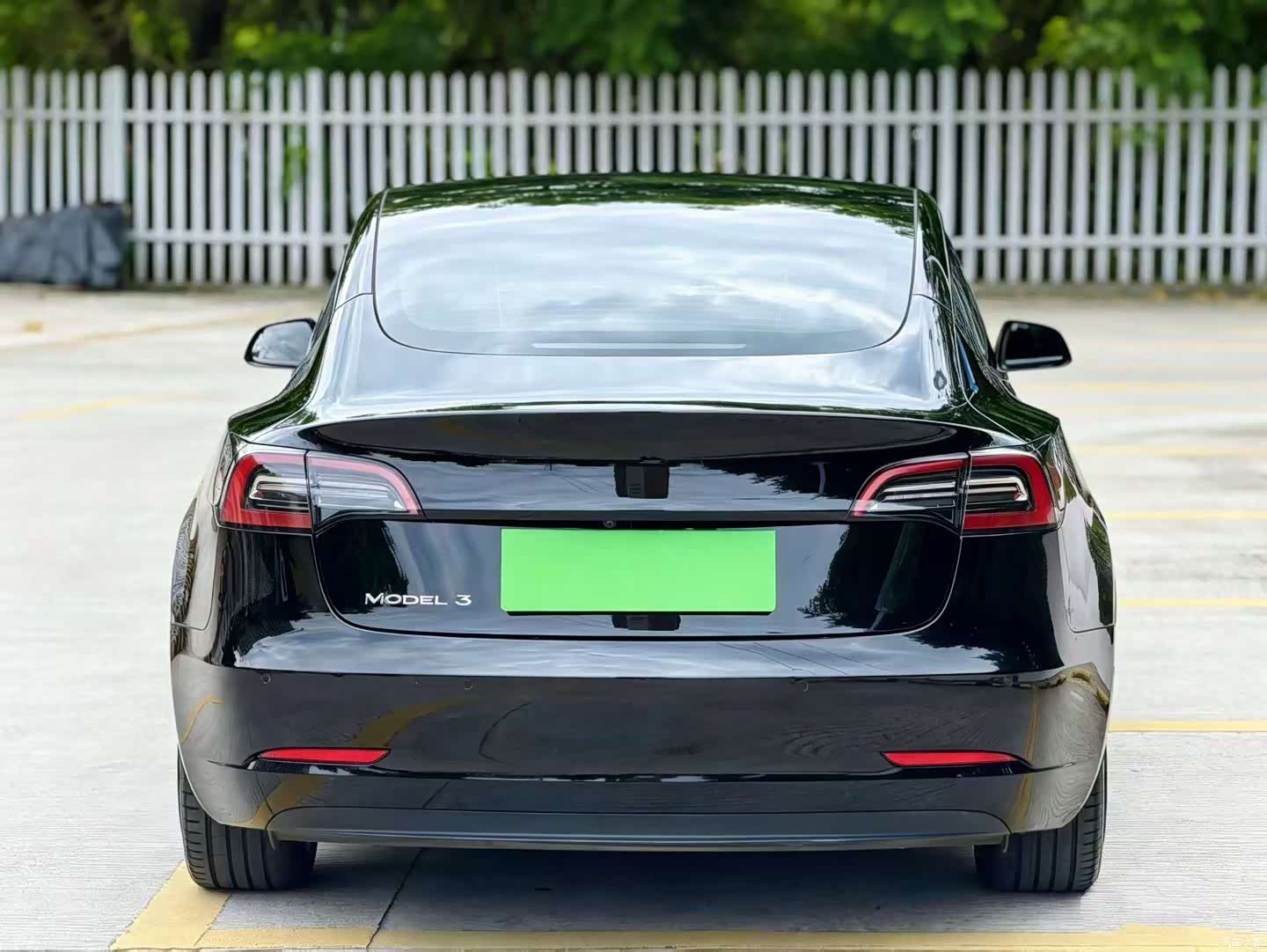 Tesla Model 3, 2022 9