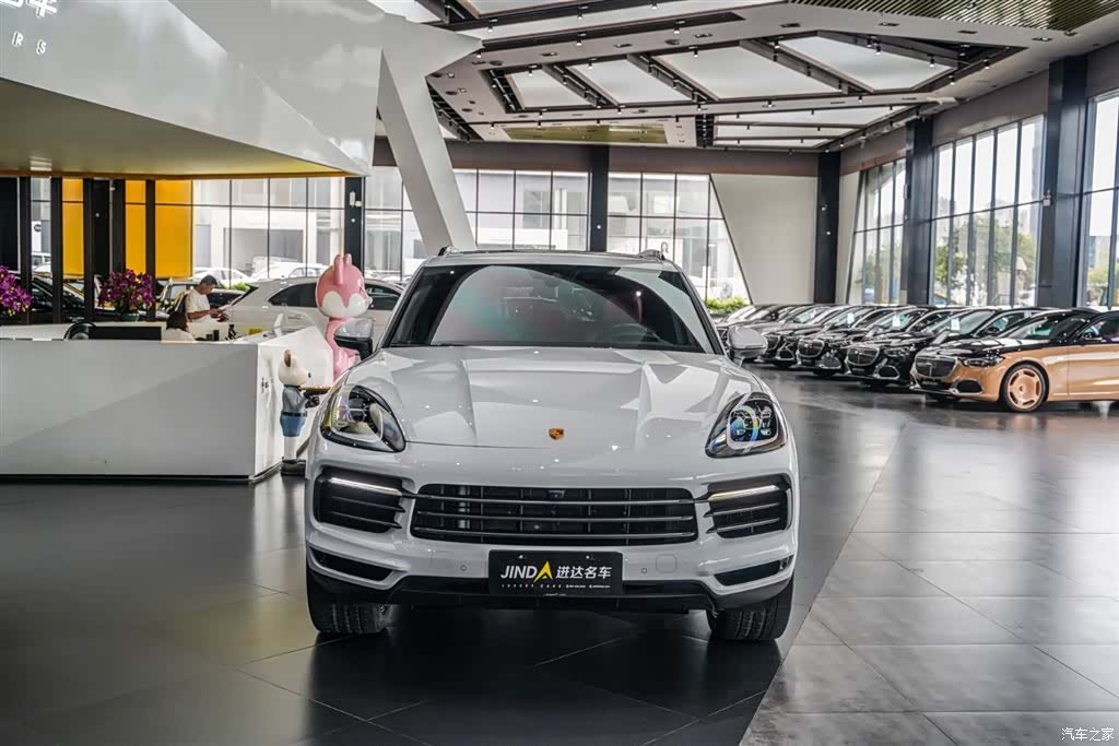 Porsche Cayenne, 2023 3