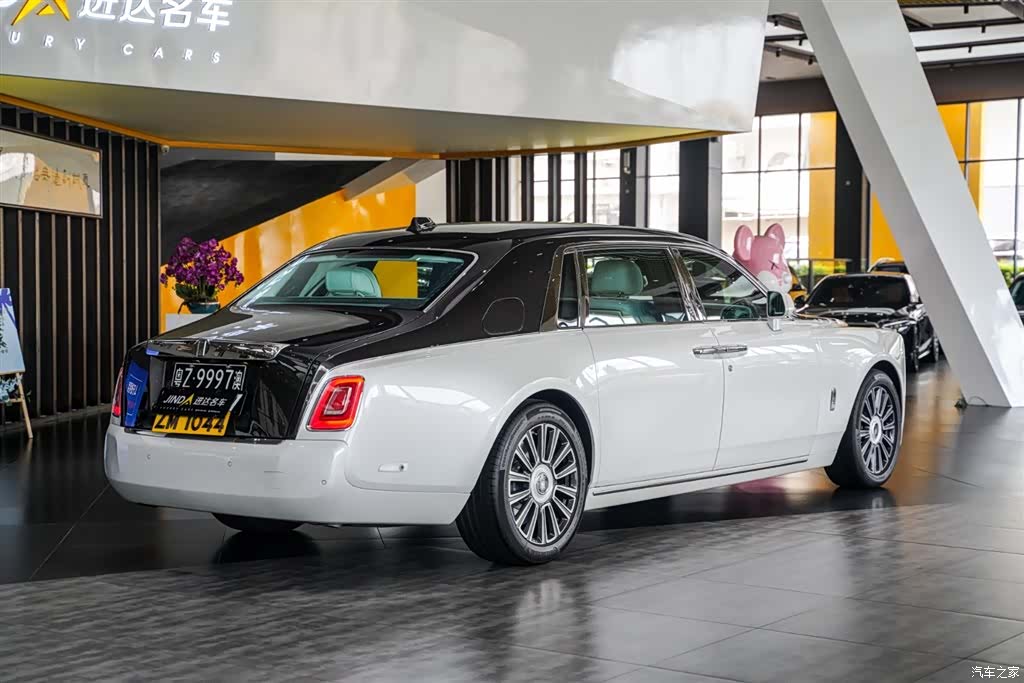 Rolls-Royce Phantom, 2019 29