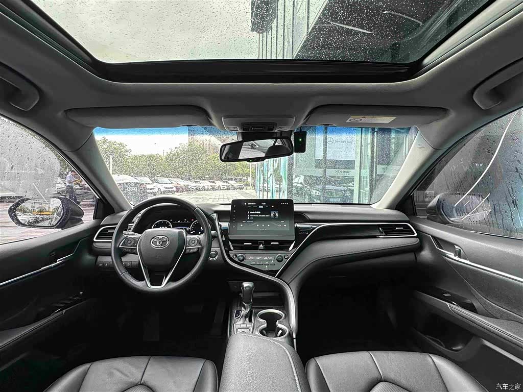 Toyota Camry, 2023 15