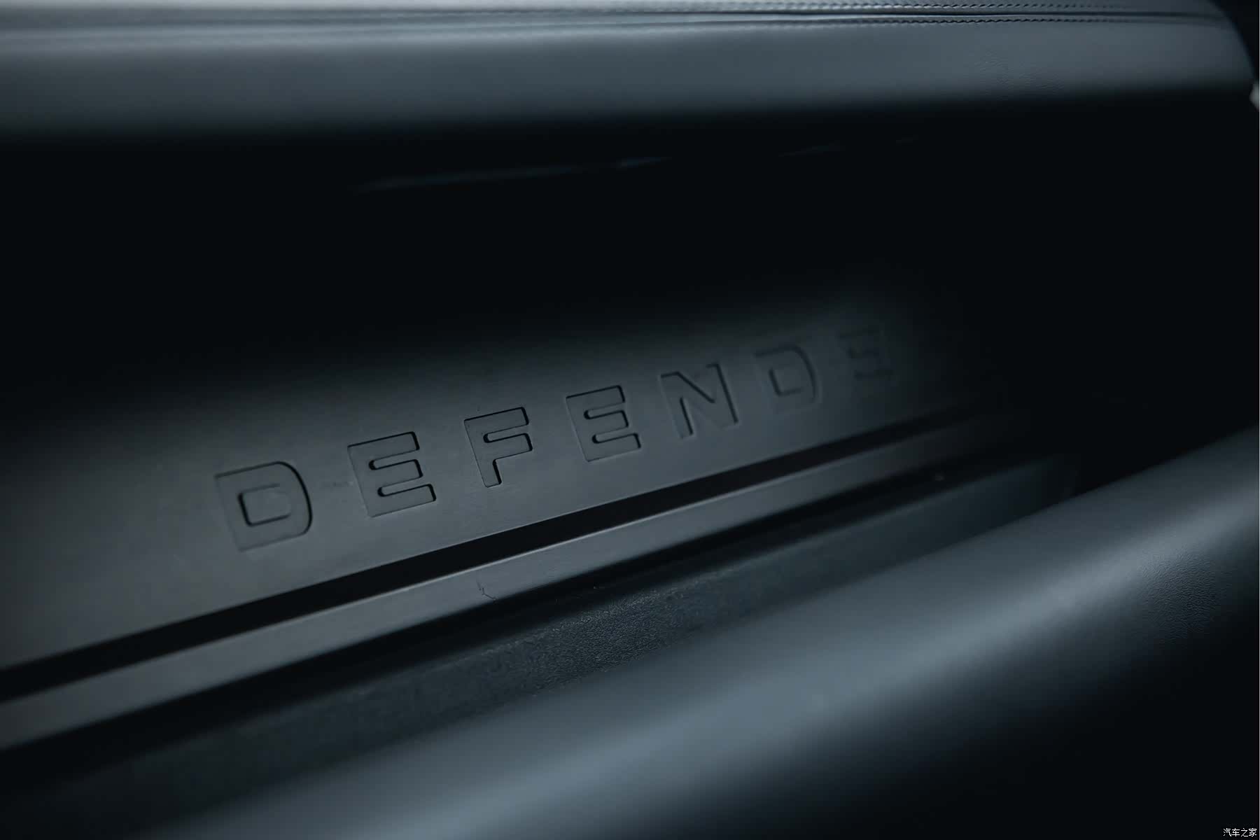 Land Rover Defender, 2022 22