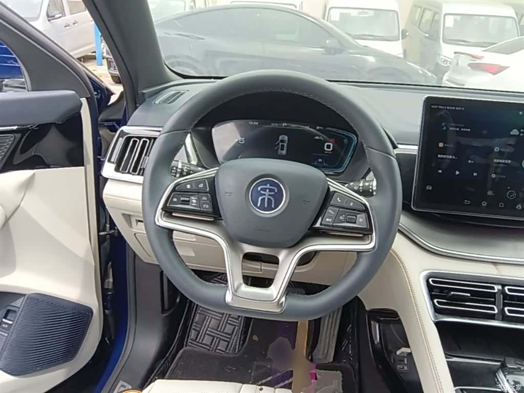 BYD Song, 2022 11
