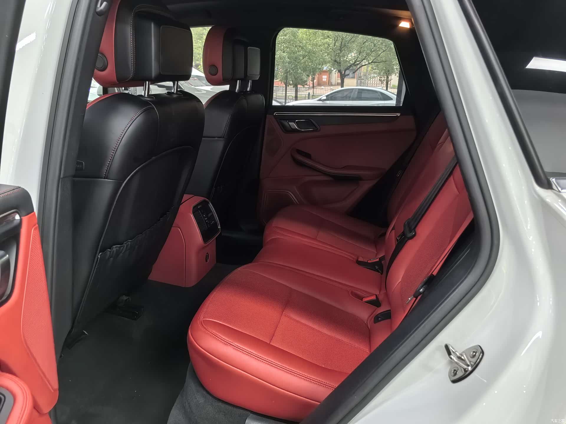 Porsche Macan, 2018 9