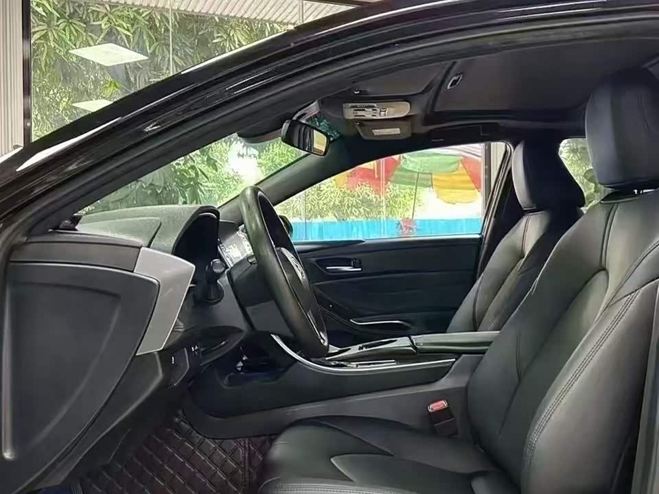 Toyota Asian dragon