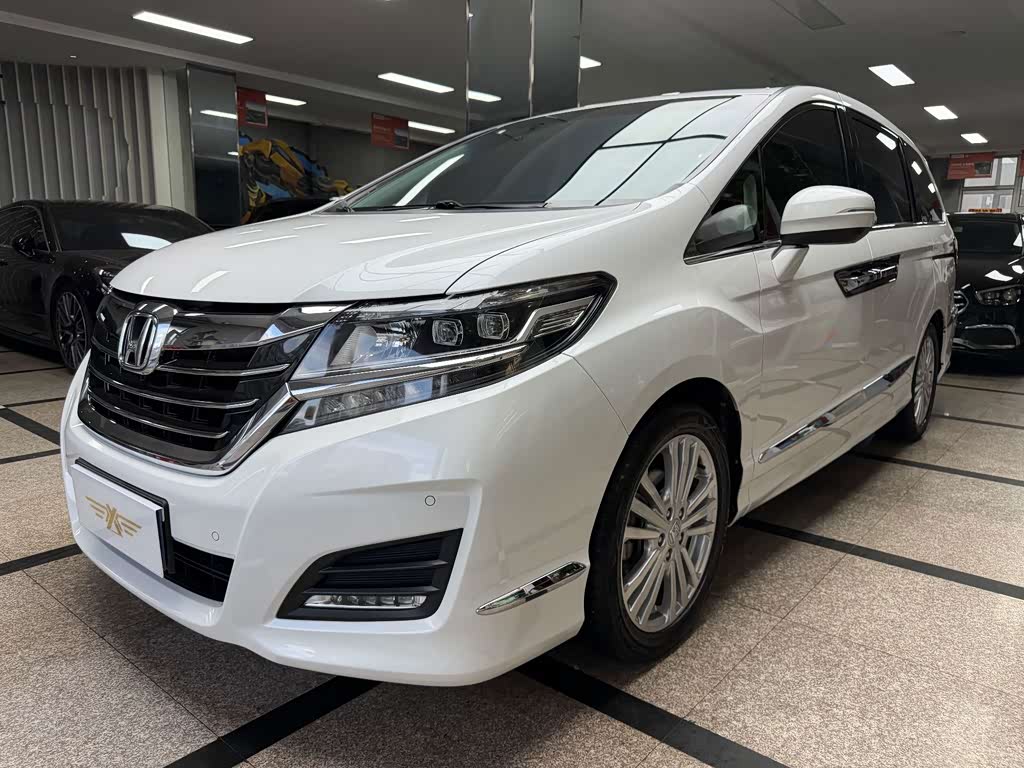 Honda Elysion 2016 2.4L