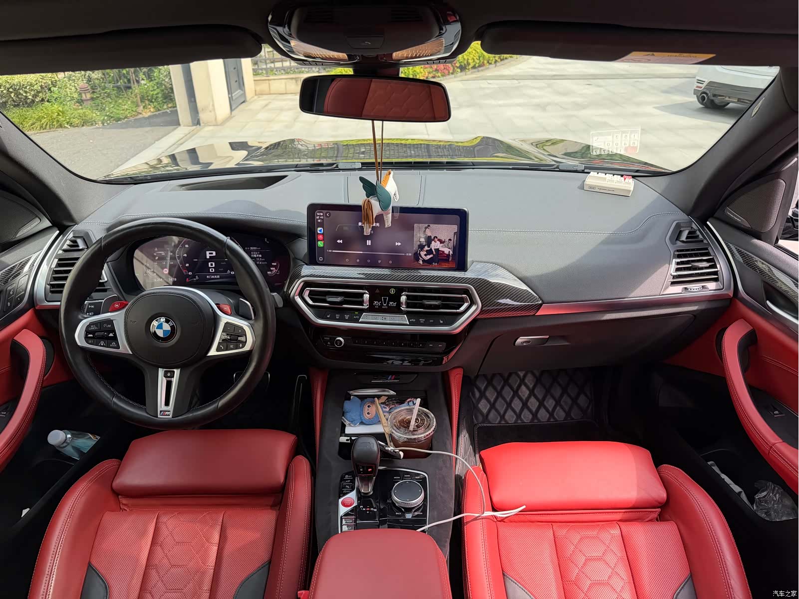 BMW X3, 2023 все фото