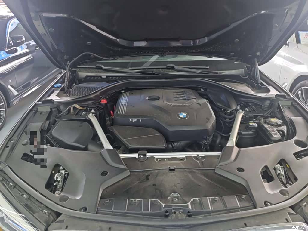 BMW 5 Series, 2022 20