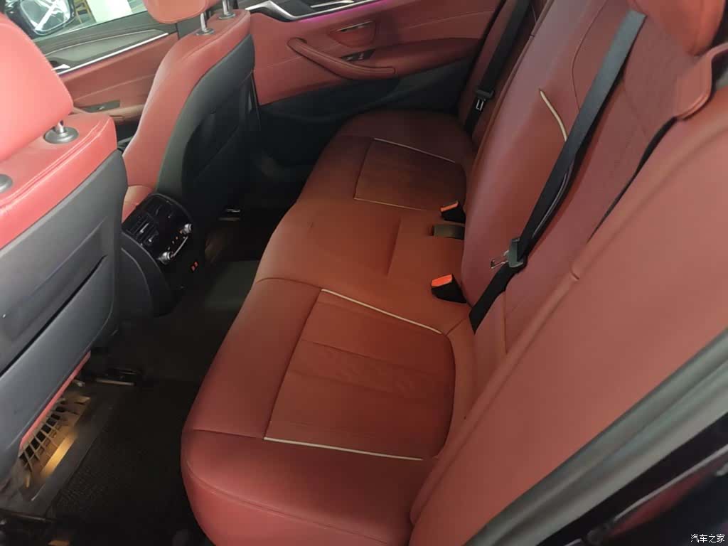 BMW 5 Series, 2022 17