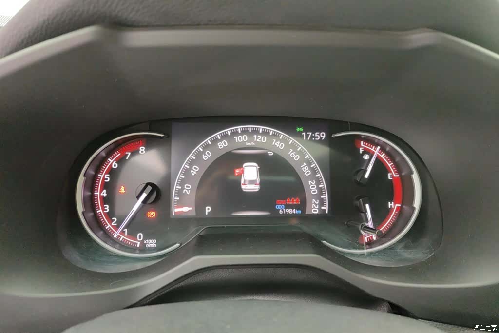 Toyota RAV4, 2023 14