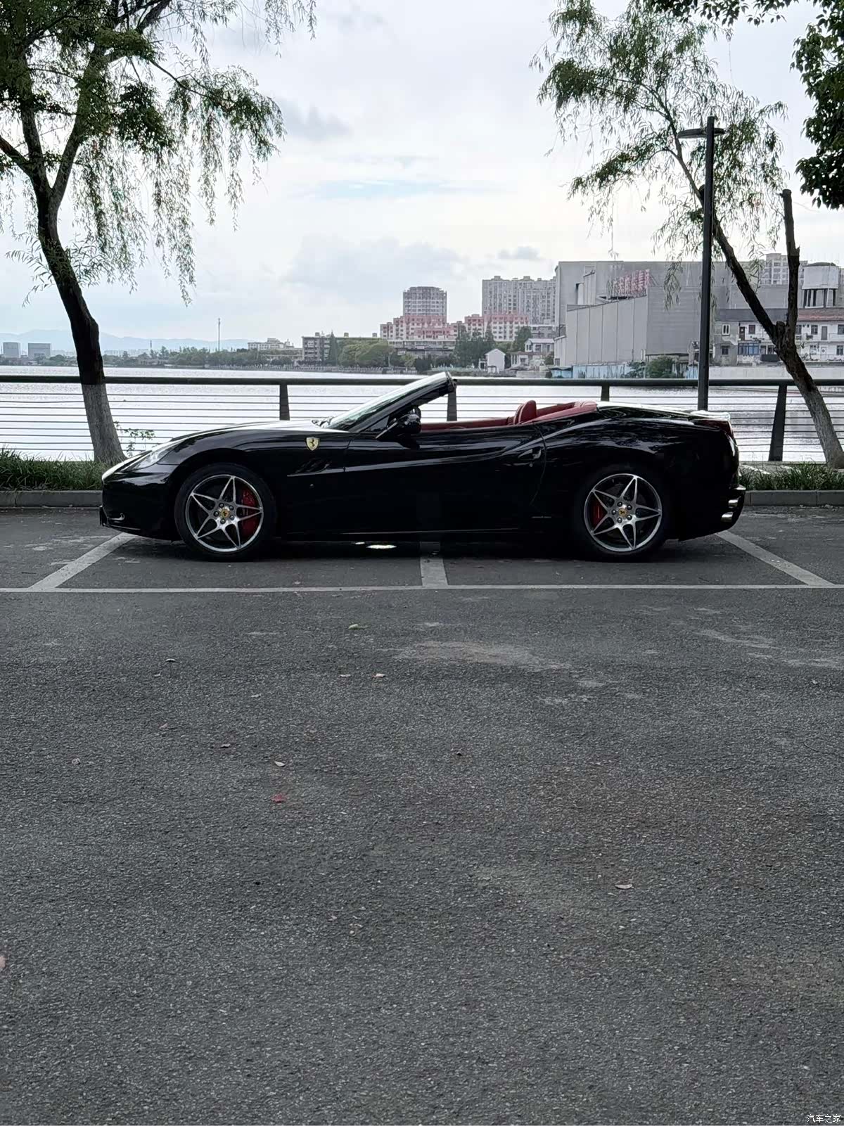 Ferrari California, 2011 все фото