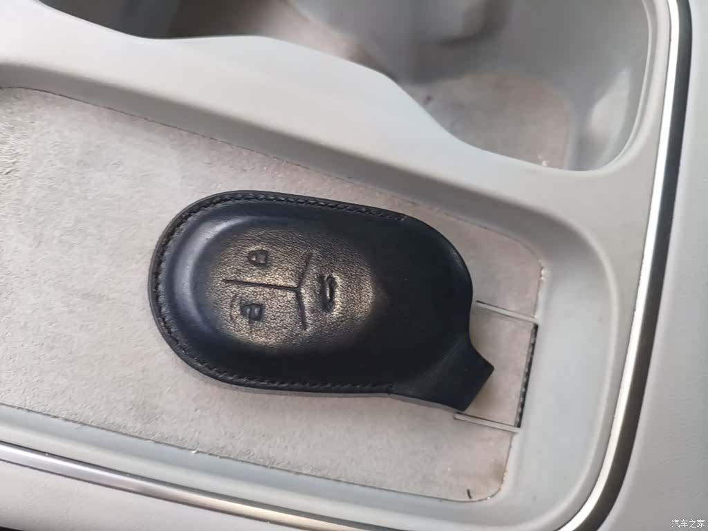 NIO ES6, 2023 9