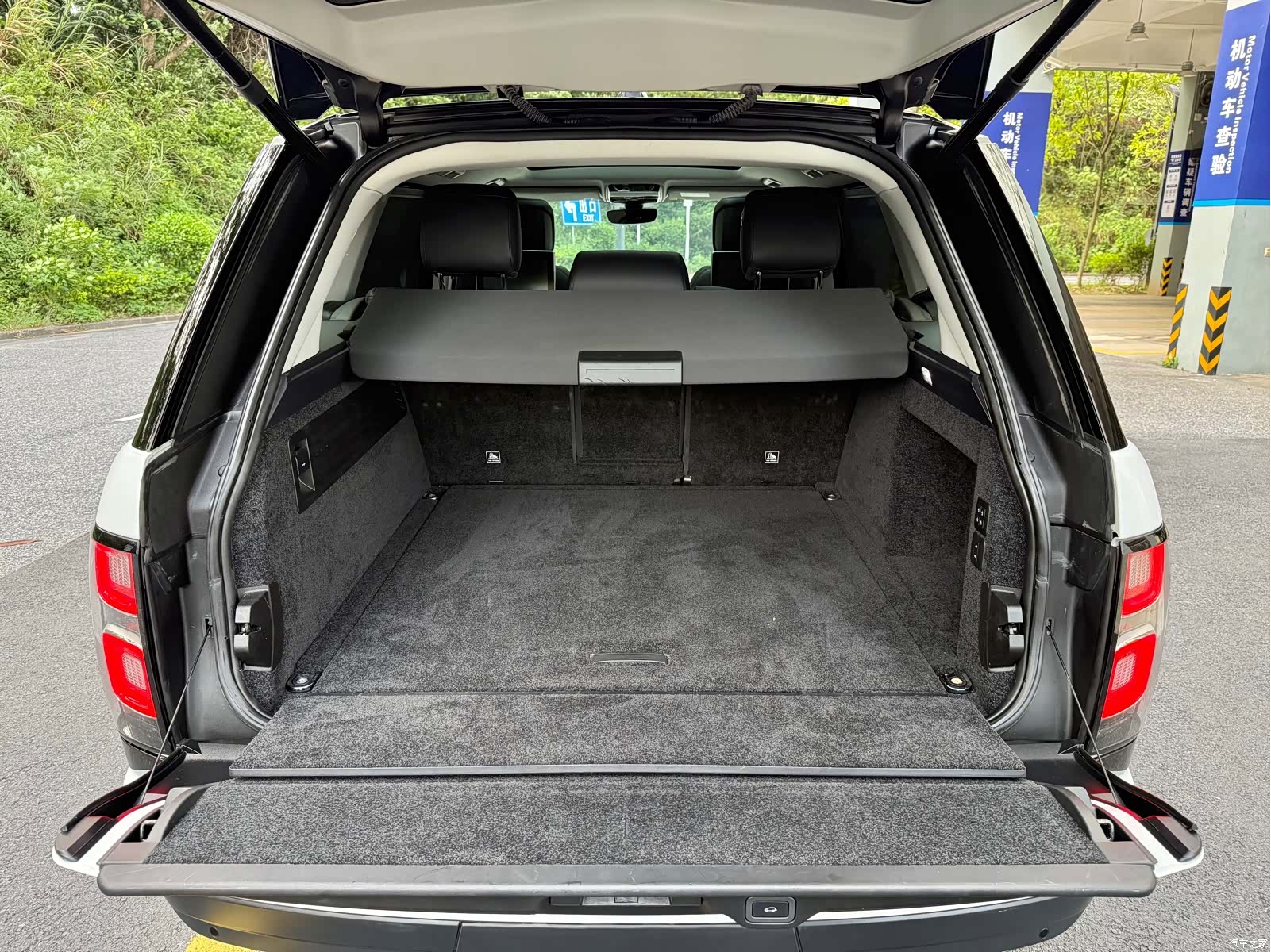 Land Rover Range Rover, 2020 19