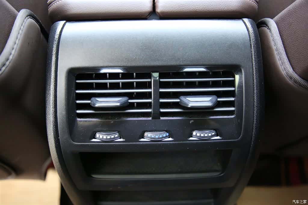 BMW X5, 2024 11