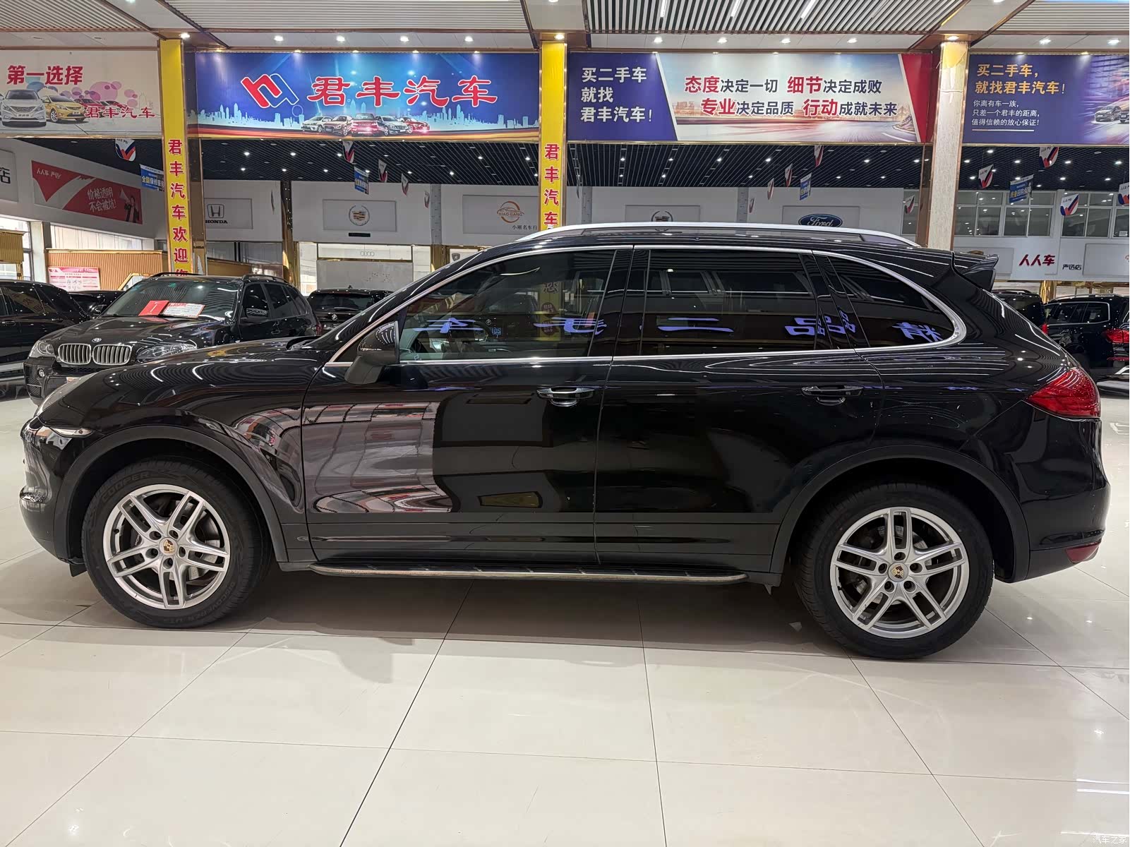Porsche Cayenne, 2013 11