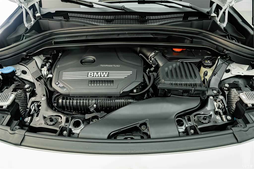BMW X2, 2023 24