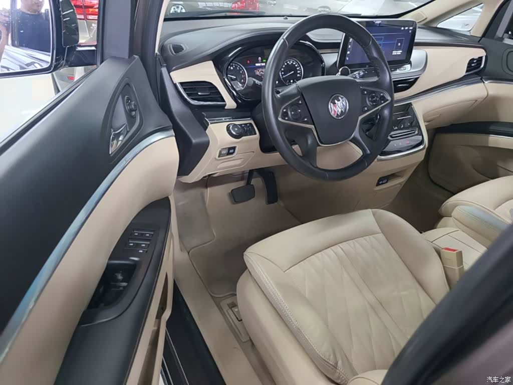 Buick GL8, 2023 13