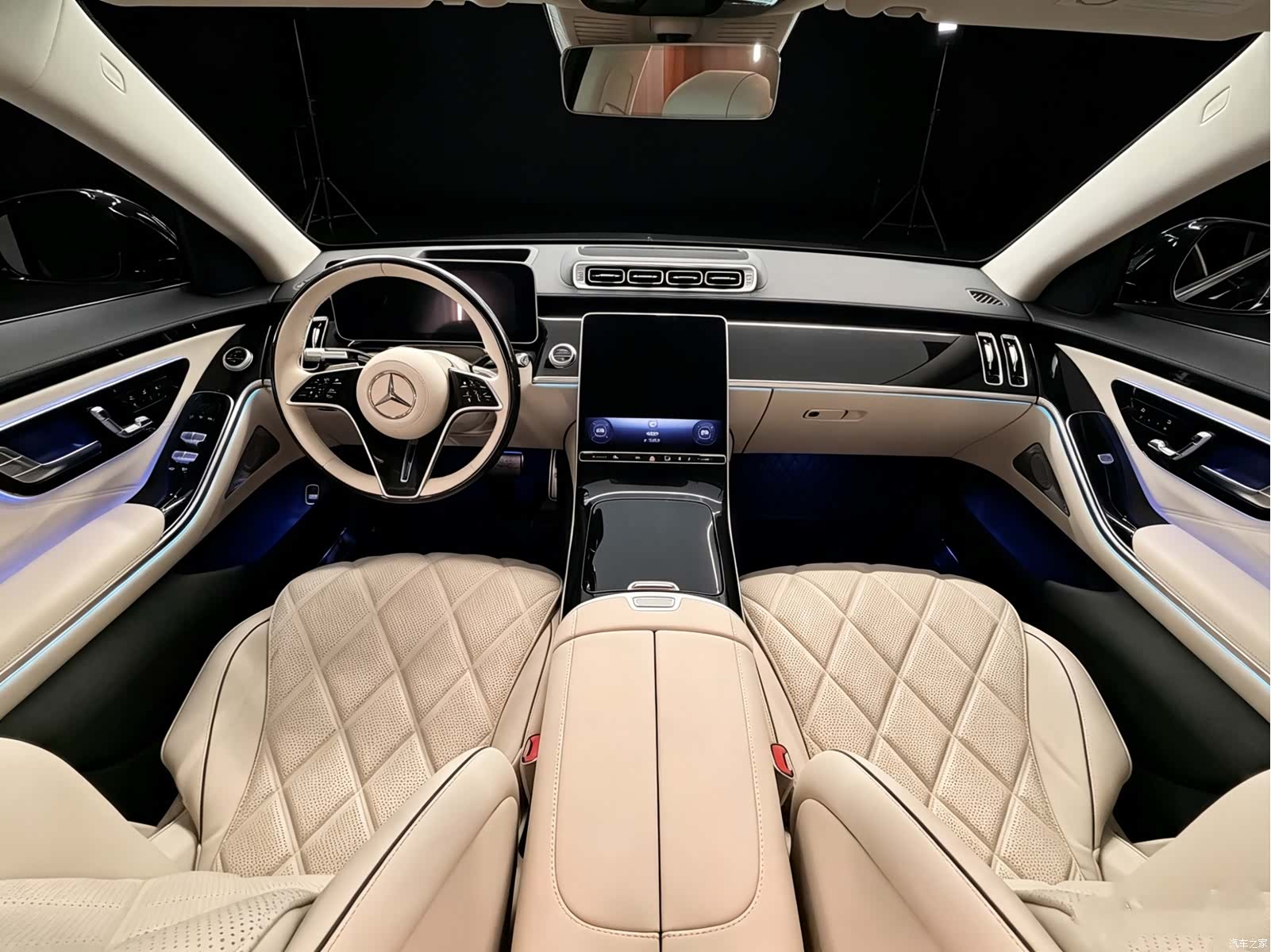 Maybach S-Class, 2023 все фото