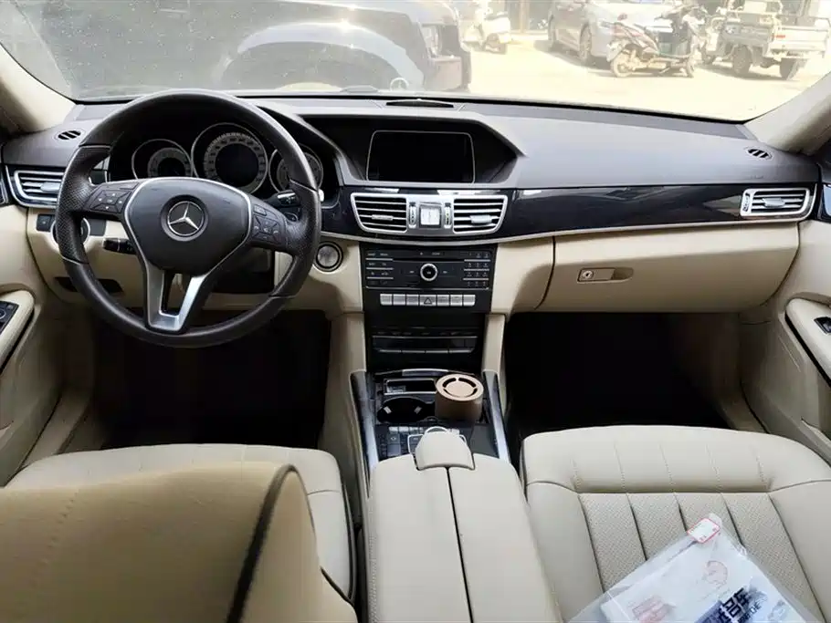 Mercedes-Benz E-class Mercedes-Benz E-class