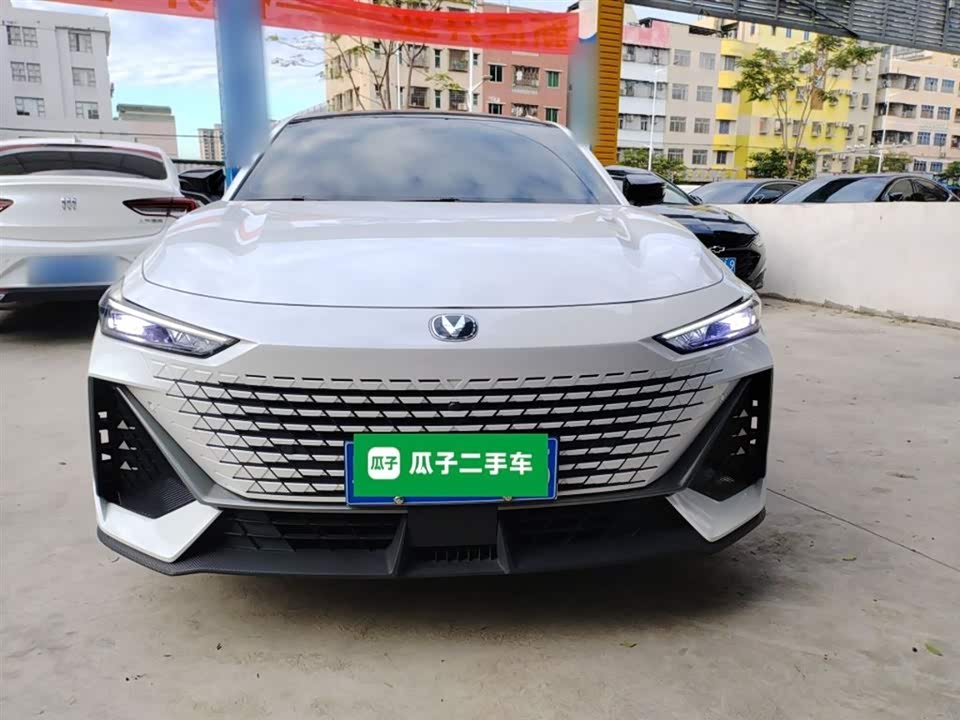 Changan UNI-V