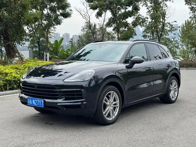 Porsche Cayenne 2018 — купить из Китая под заказ