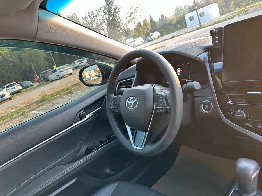 Toyota Camry 2021, фото 18
