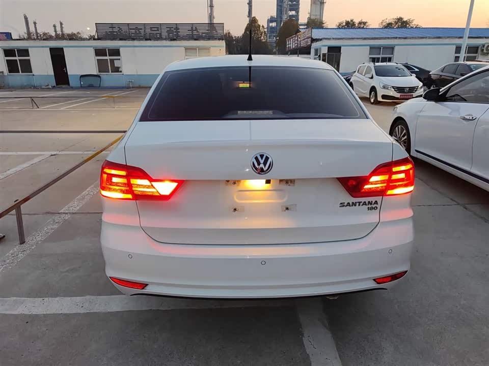 Volkswagen Santana