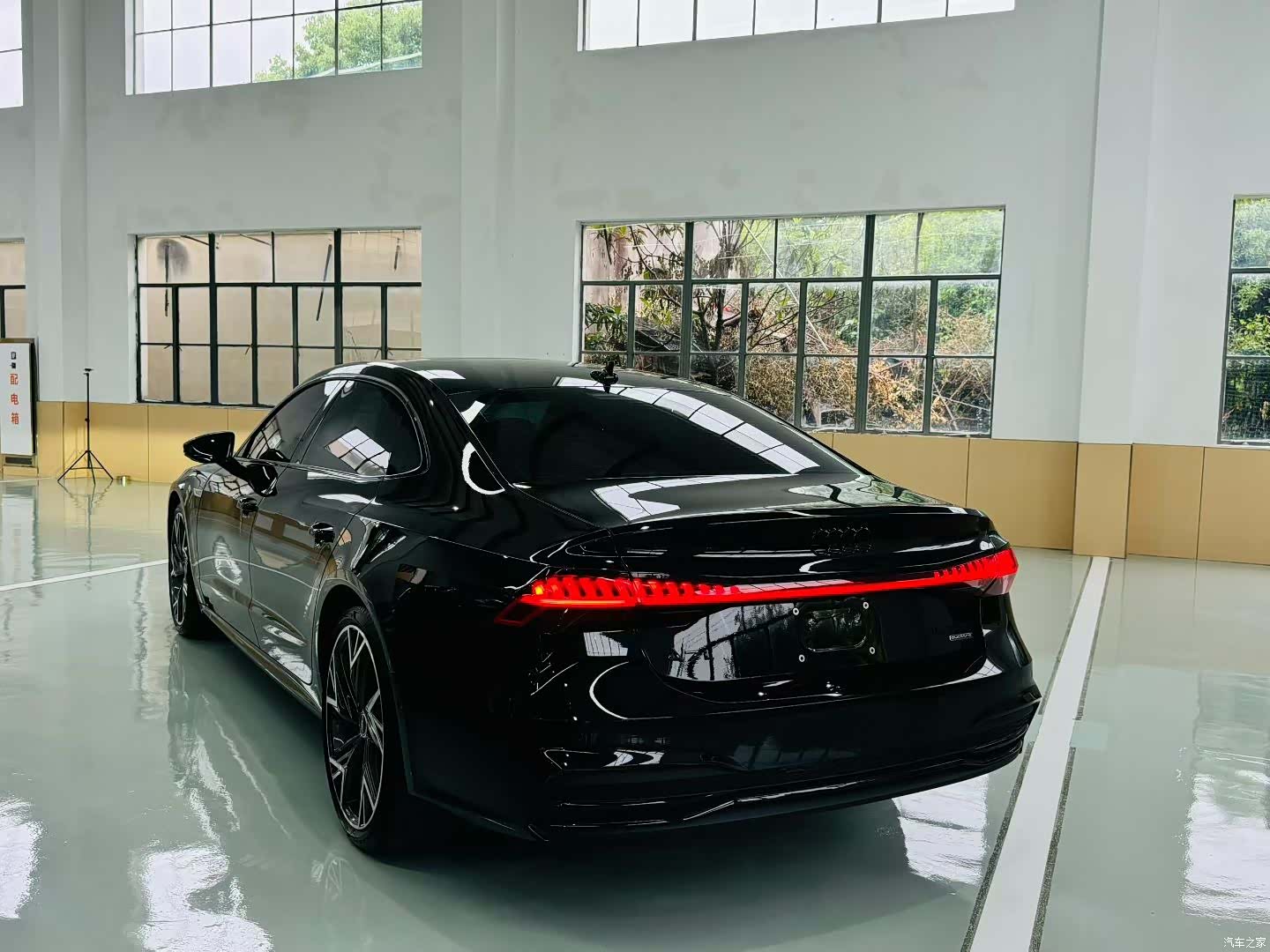 Audi A7L, 2023 9