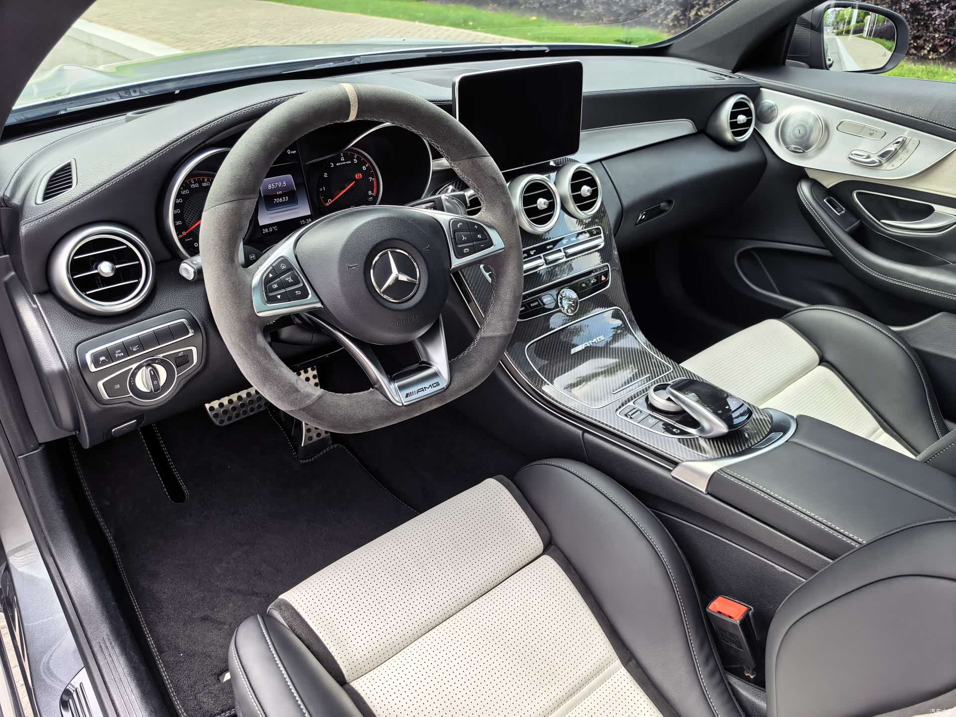 Mercedes-Benz C-Class, 2018 12