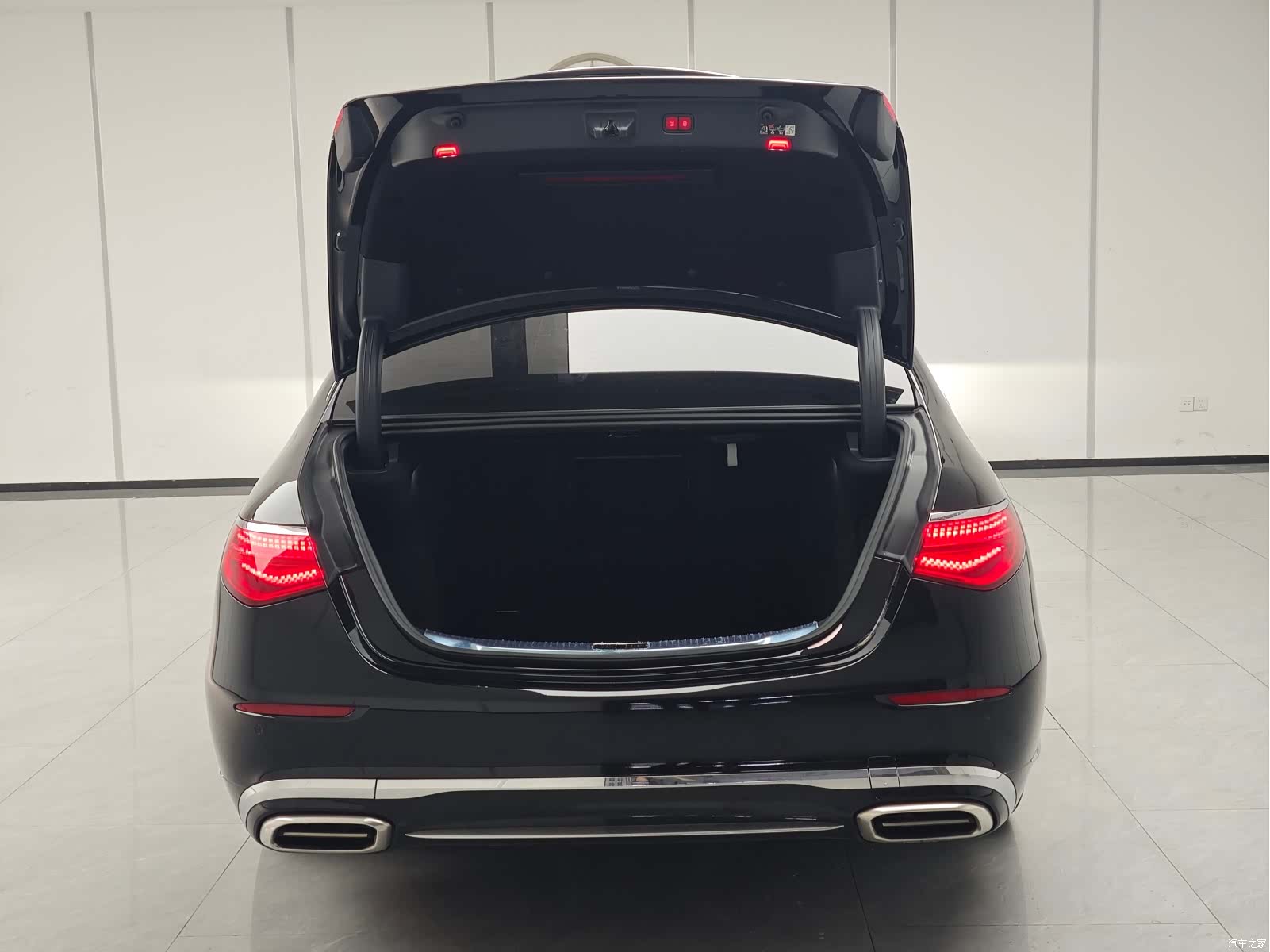 Maybach S-Class, 2023 21