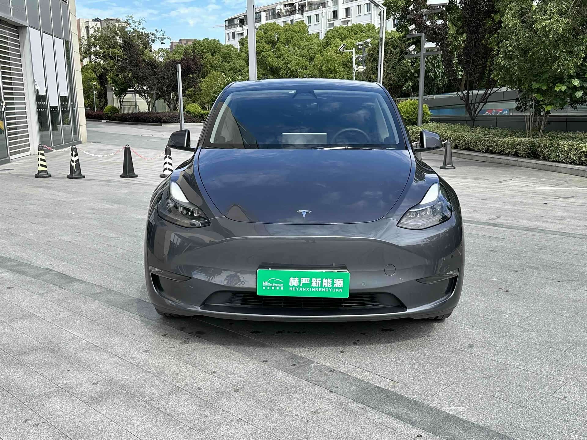 Tesla Model Y, 2021 2