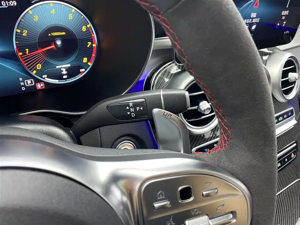 Mercedes-Benz GLC AMG