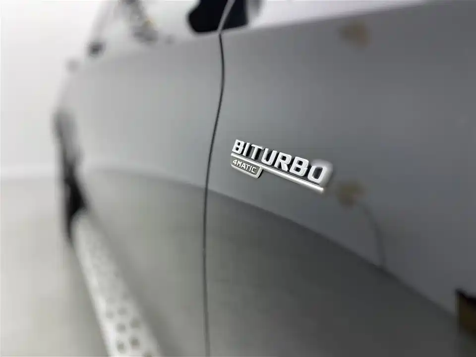 Mercedes-Benz GLC AMG