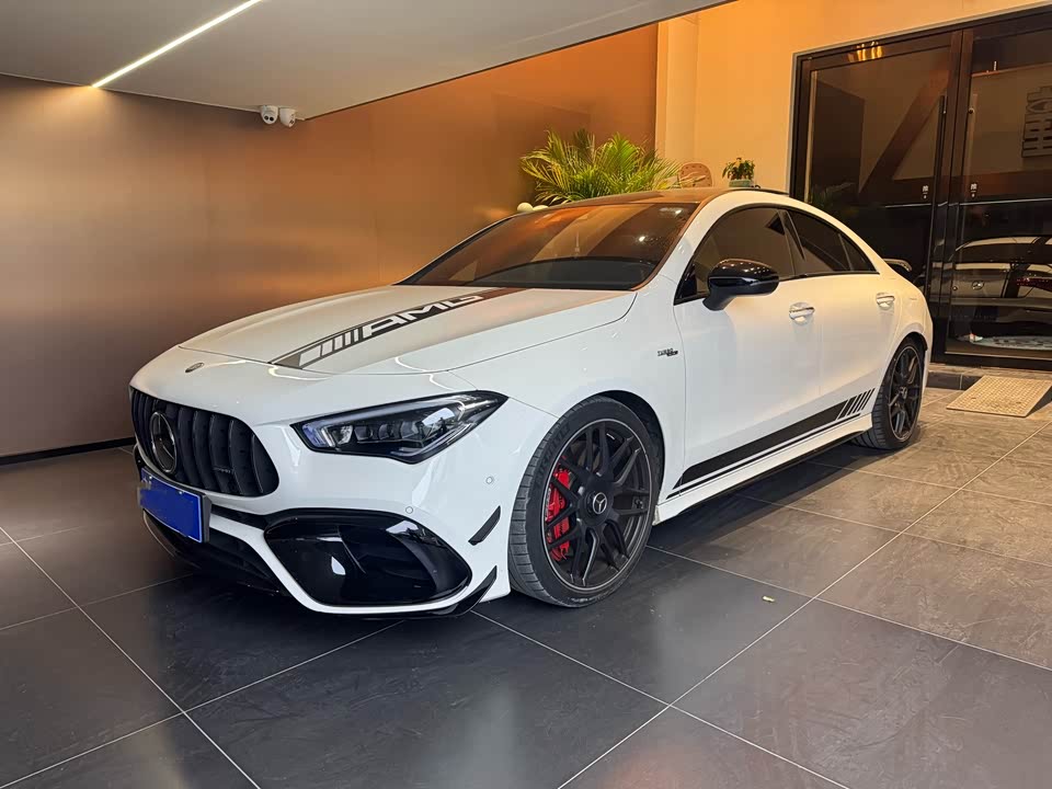 Mercedes-Benz CLA AMG