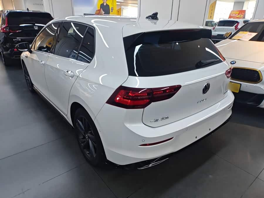 Volkswagen Golf 2023, фото 5
