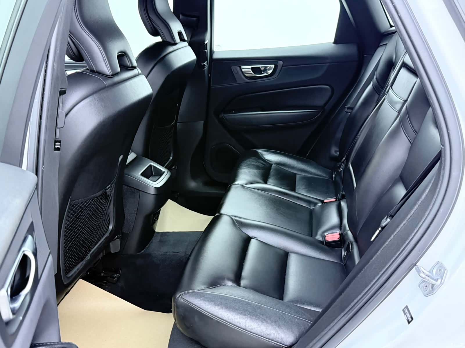 Volvo XC60, 2021 9