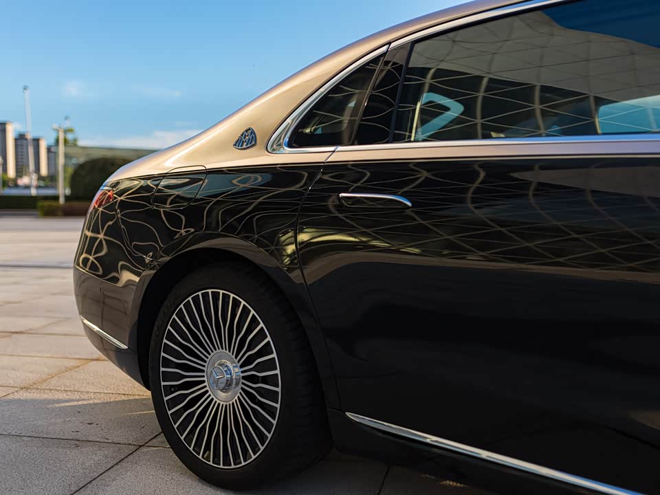Mercedes-Benz Maybach S-class