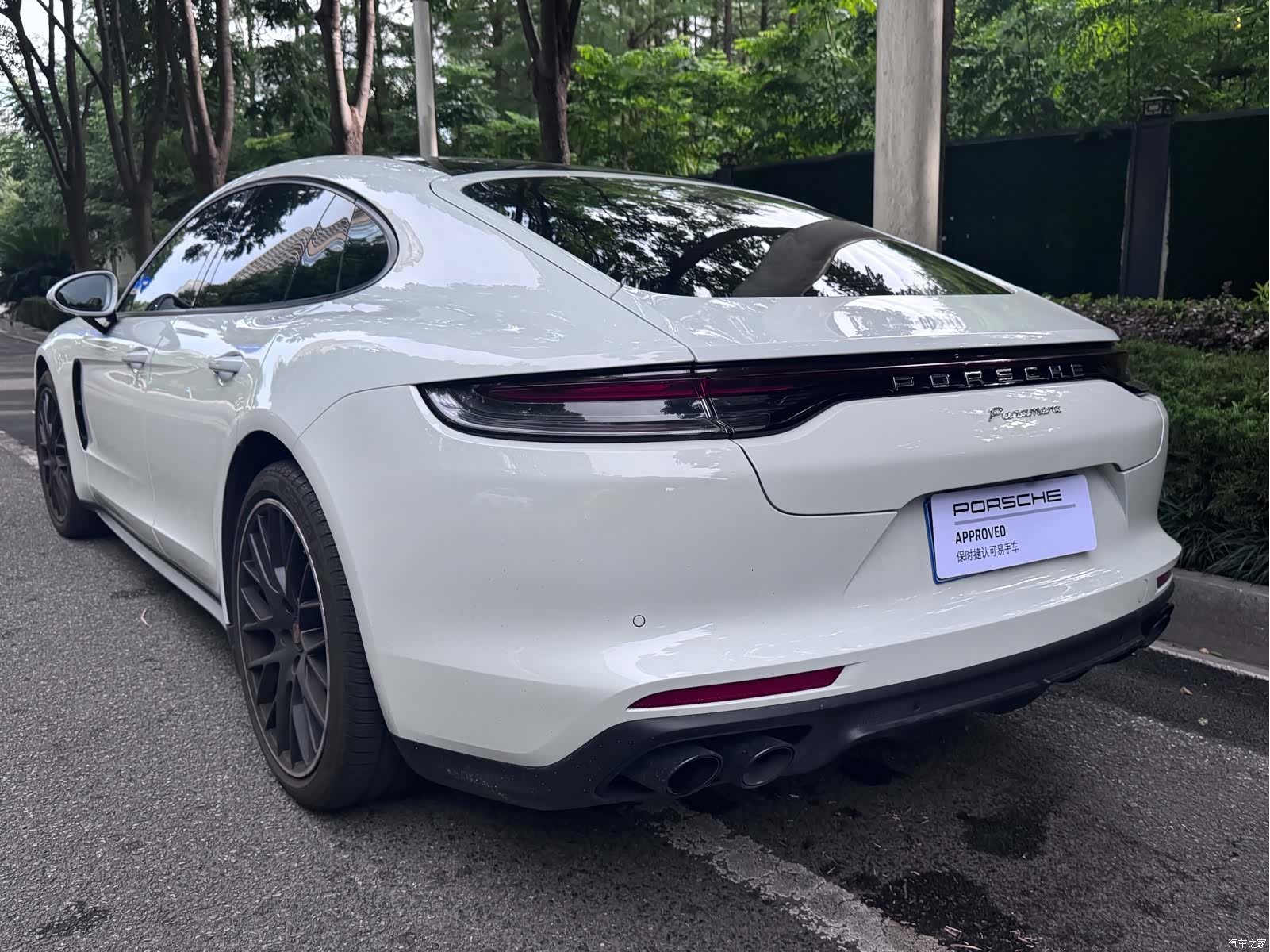 Porsche Panamera, 2022 все фото