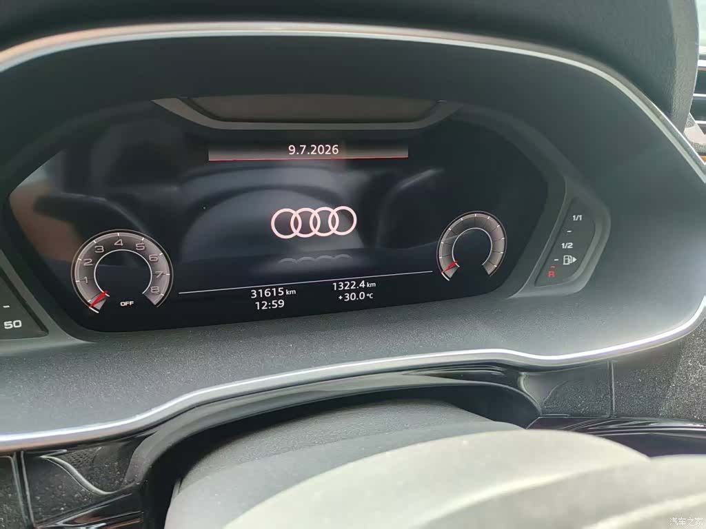 Audi Q3, 2023 все фото
