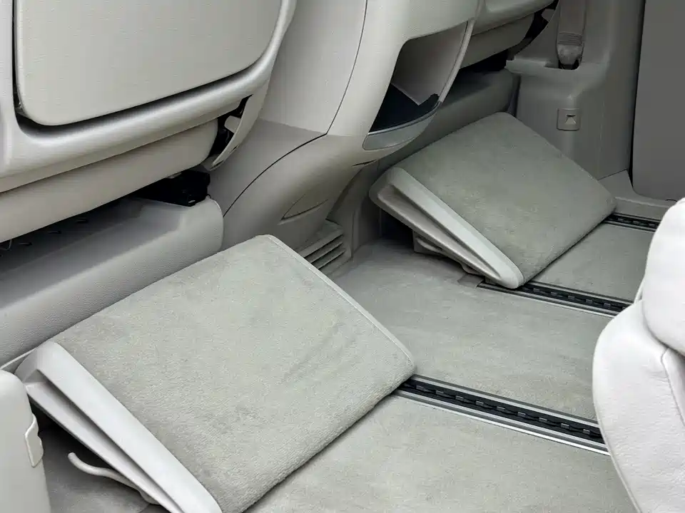 Mercedes-Benz V-class Mercedes-Benz V-class