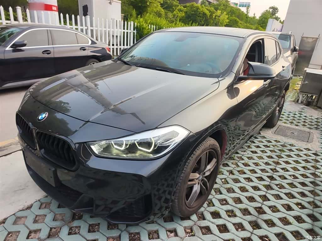BMW X2, 2021 1