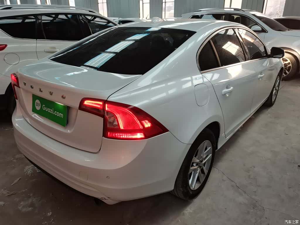 Volvo S60, 2017 7