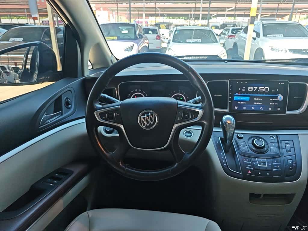 Buick GL8, 2019 7