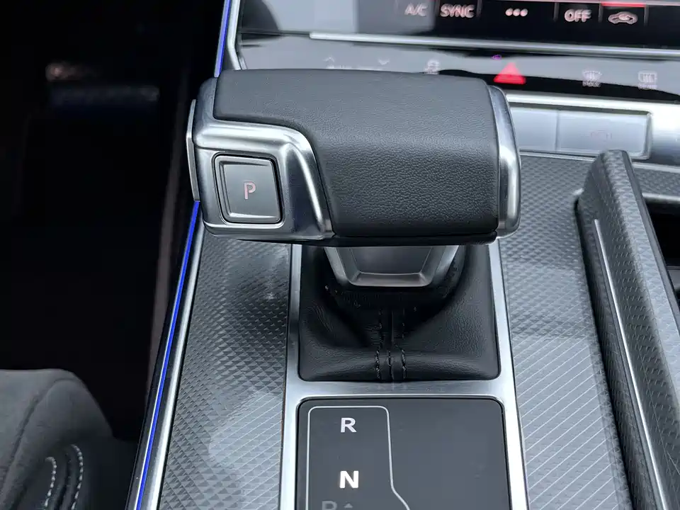 Audi A6L Audi A6L