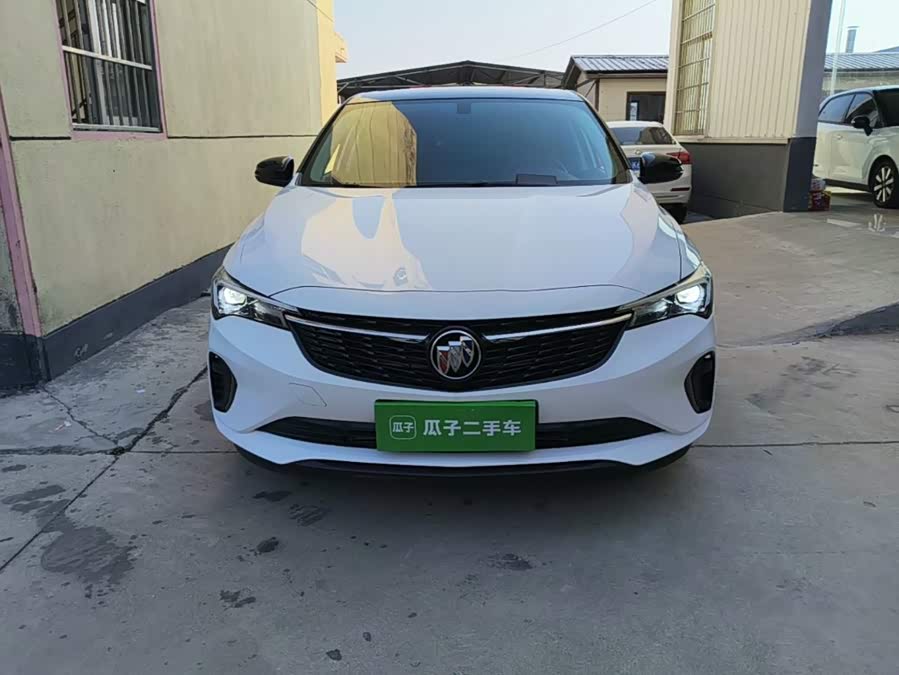 Buick Velar 2023, фото 3