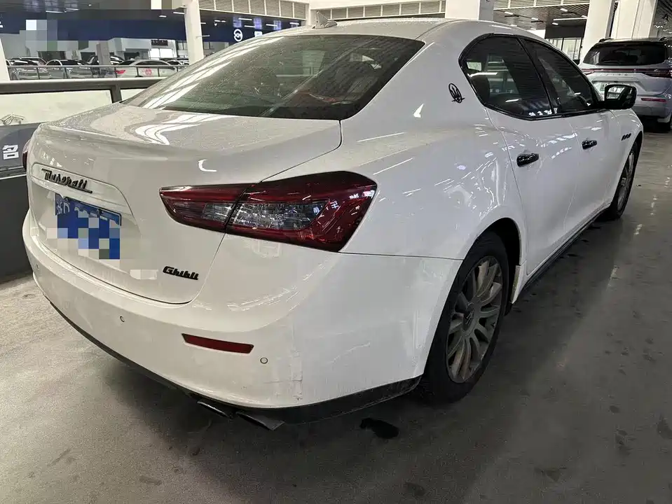 Maserati Ghibli Maserati Ghibli