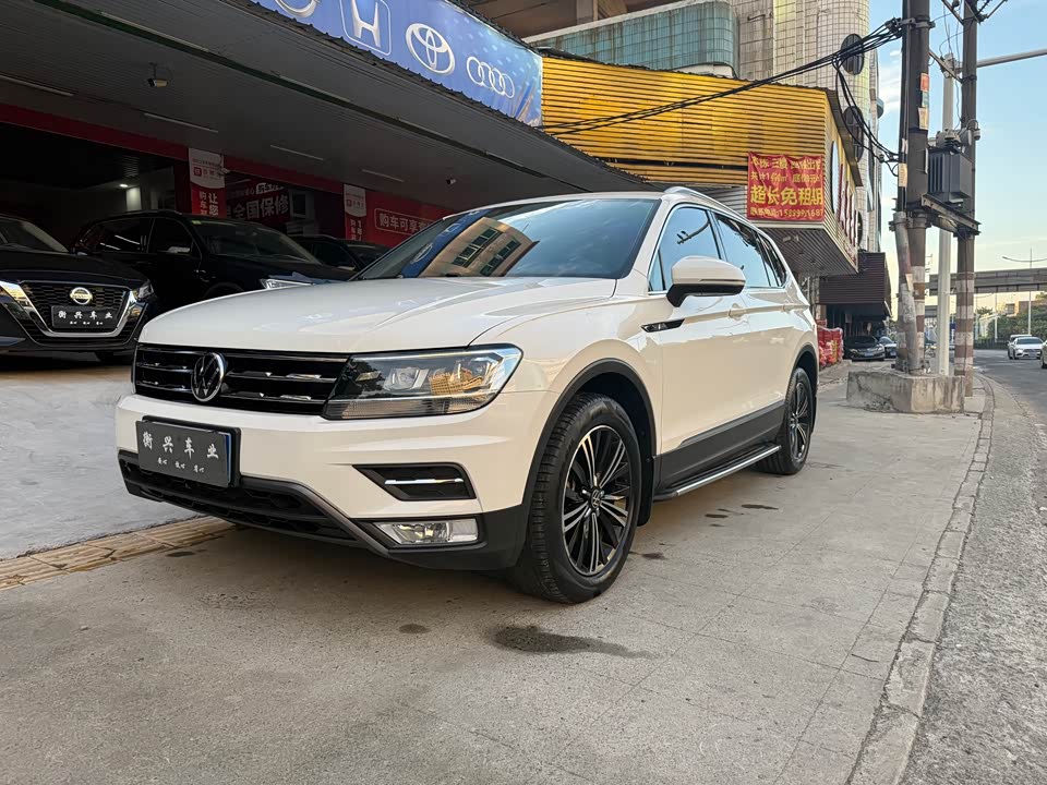 Volkswagen Tiguan L