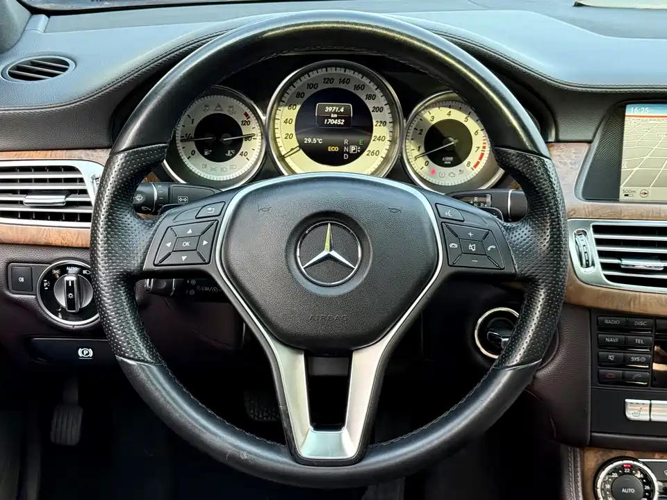 Mercedes-Benz CLS