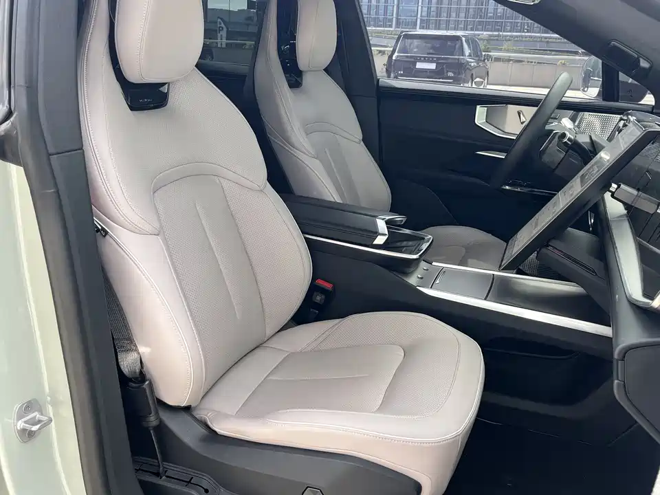 HiPhi Gao He HiPhi Y